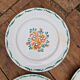 Lot de 7 assiettes plates plus de raviers