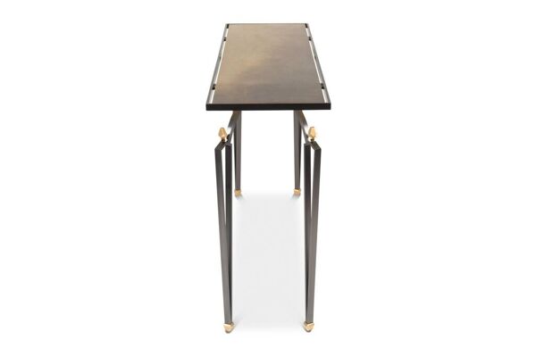 Console rectangulaire en acier et laiton. Travail contemporain.
