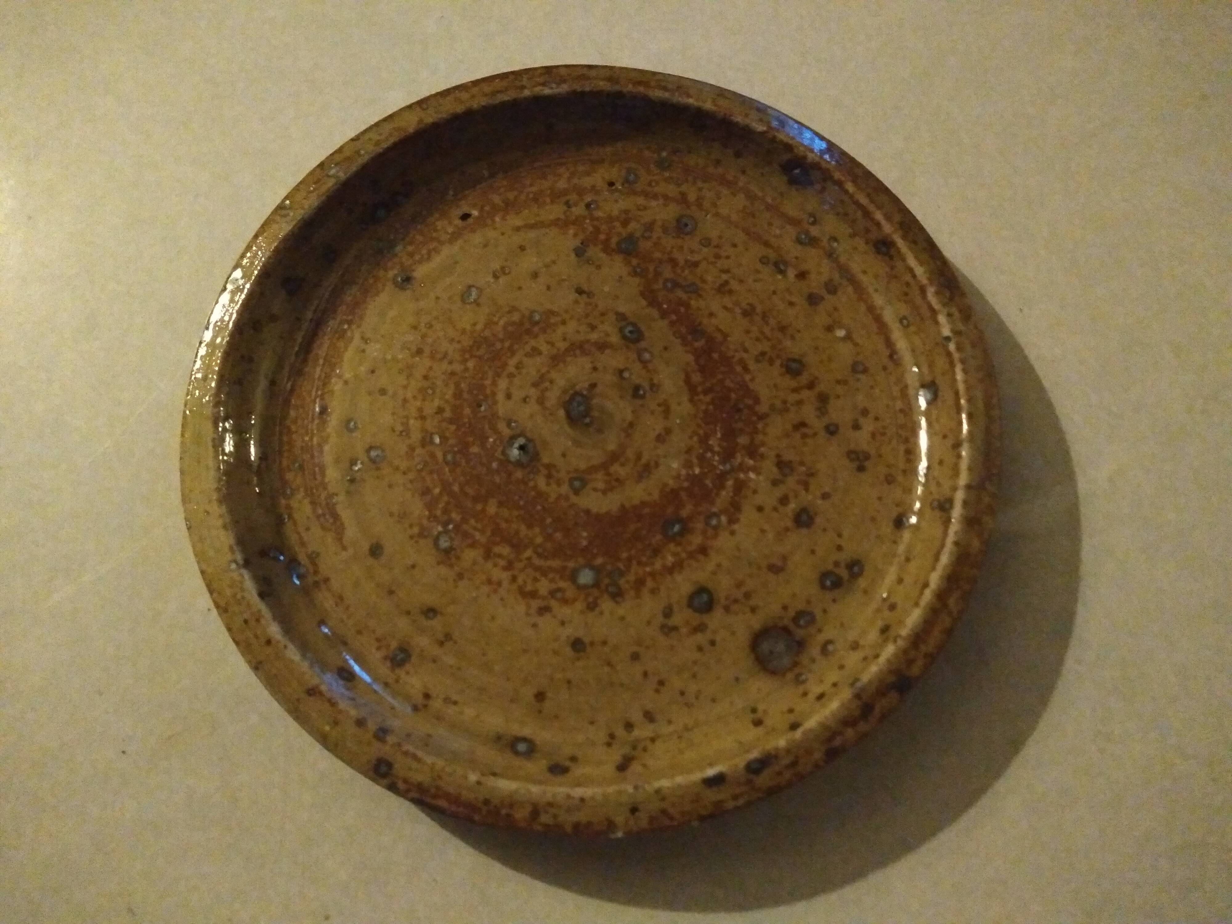 Vintage stoneware dessert plates