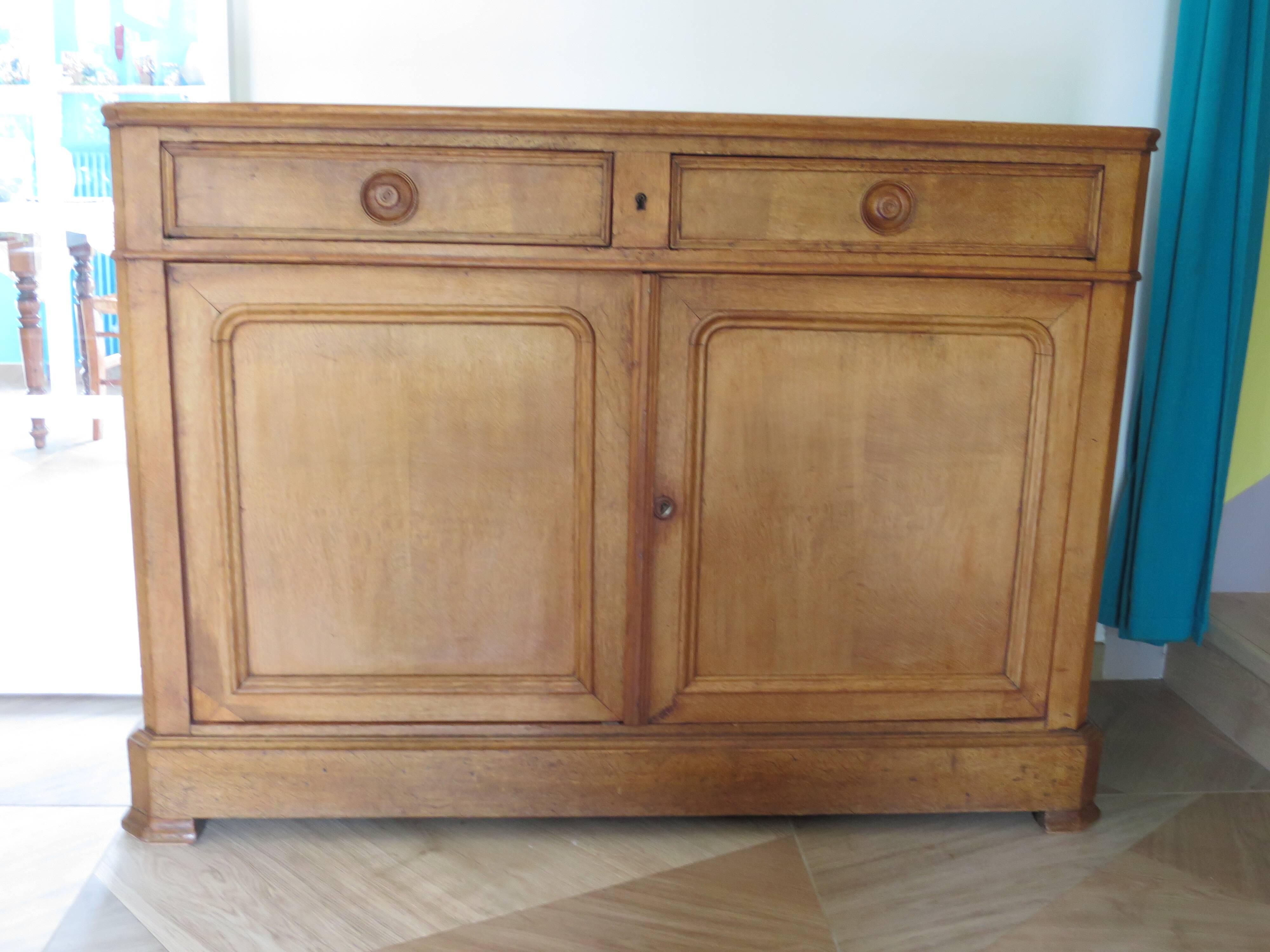 Old - Beautiful solid oak sideboard - 2 doors - 2 drawers in golden oak color