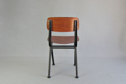 Result of Friso Kramer Chair for child