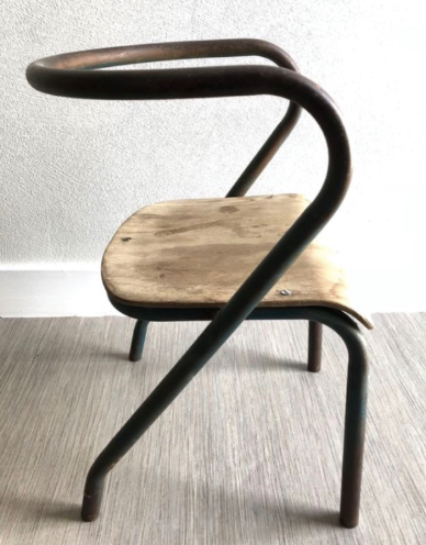 Mullca 300 chair by Jacques Hiitier