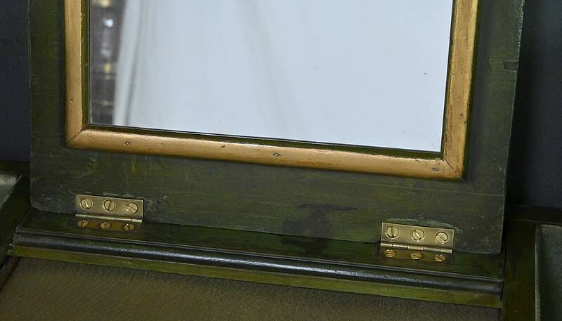 Small Painted Oak Dressing Table, Louis XV style – Late 18th century