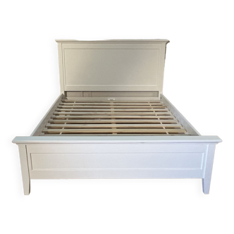 White double bed in contemporary wood, 160x200 cm