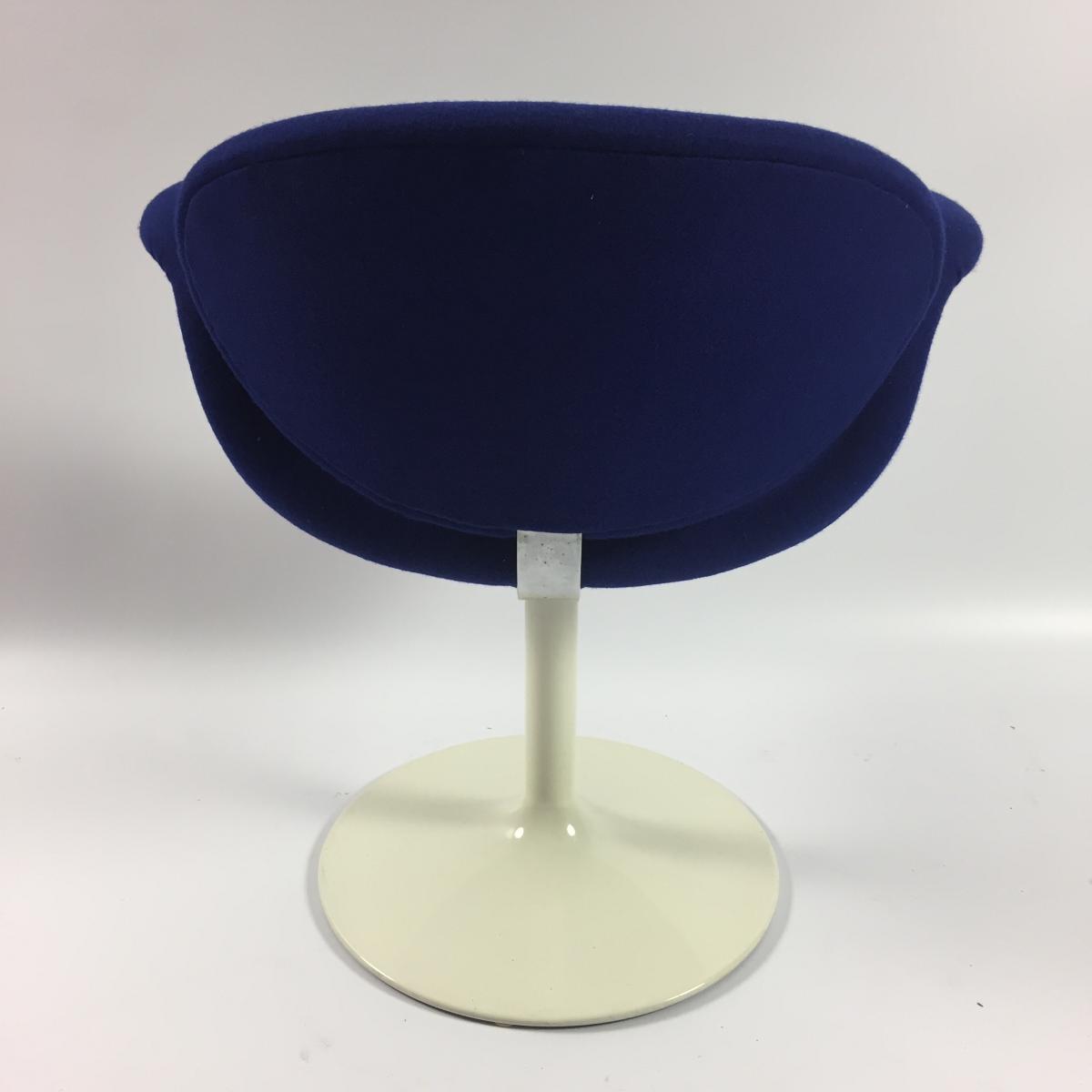 Chair Tulip blue by Pierre Paulin for Artifort 1960