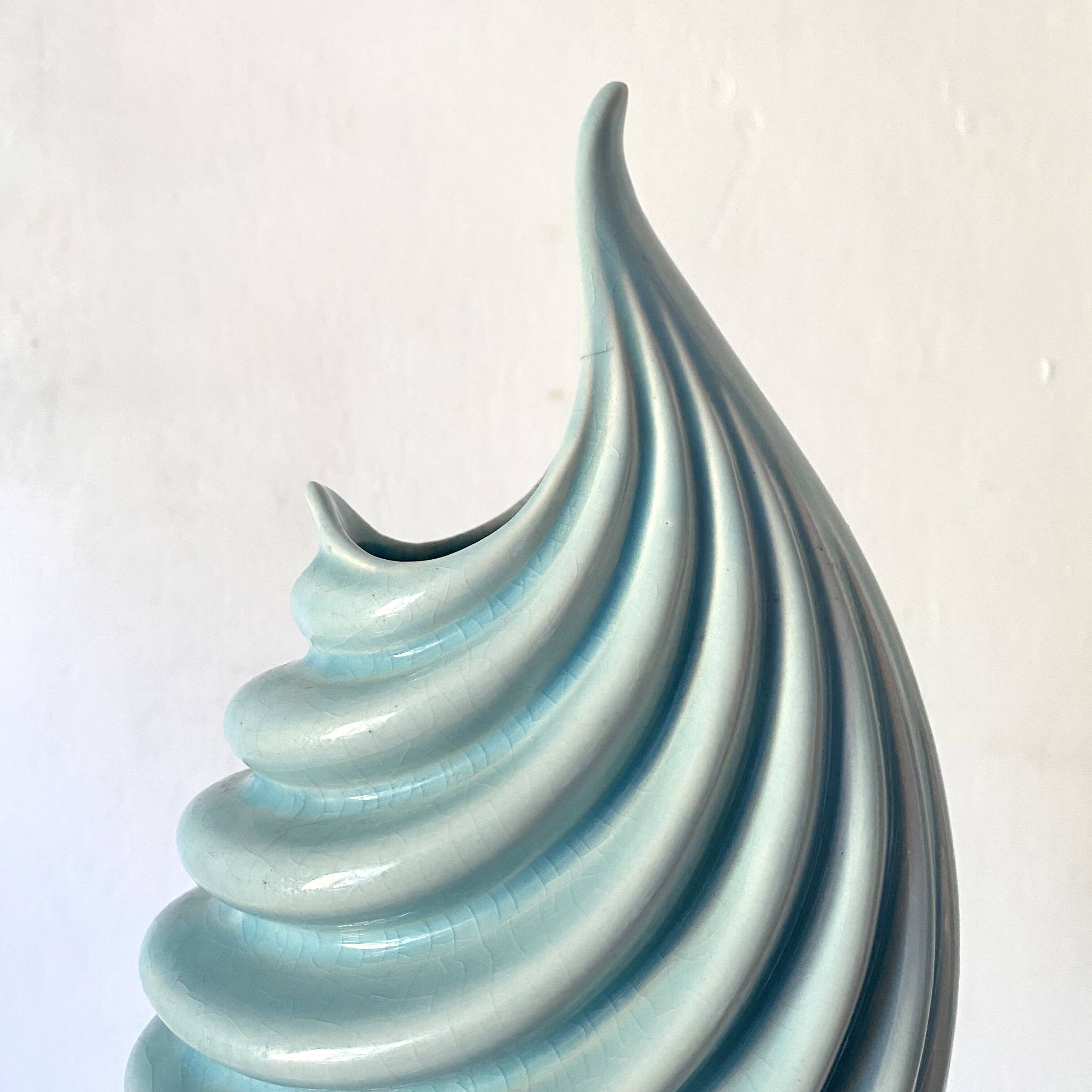 Vase en céramique art déco