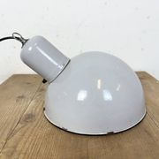 Lampe à suspension industrielle en émail gris, années 1960