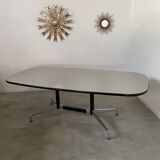Table room table conference by Charles Ray Eames for Vitra