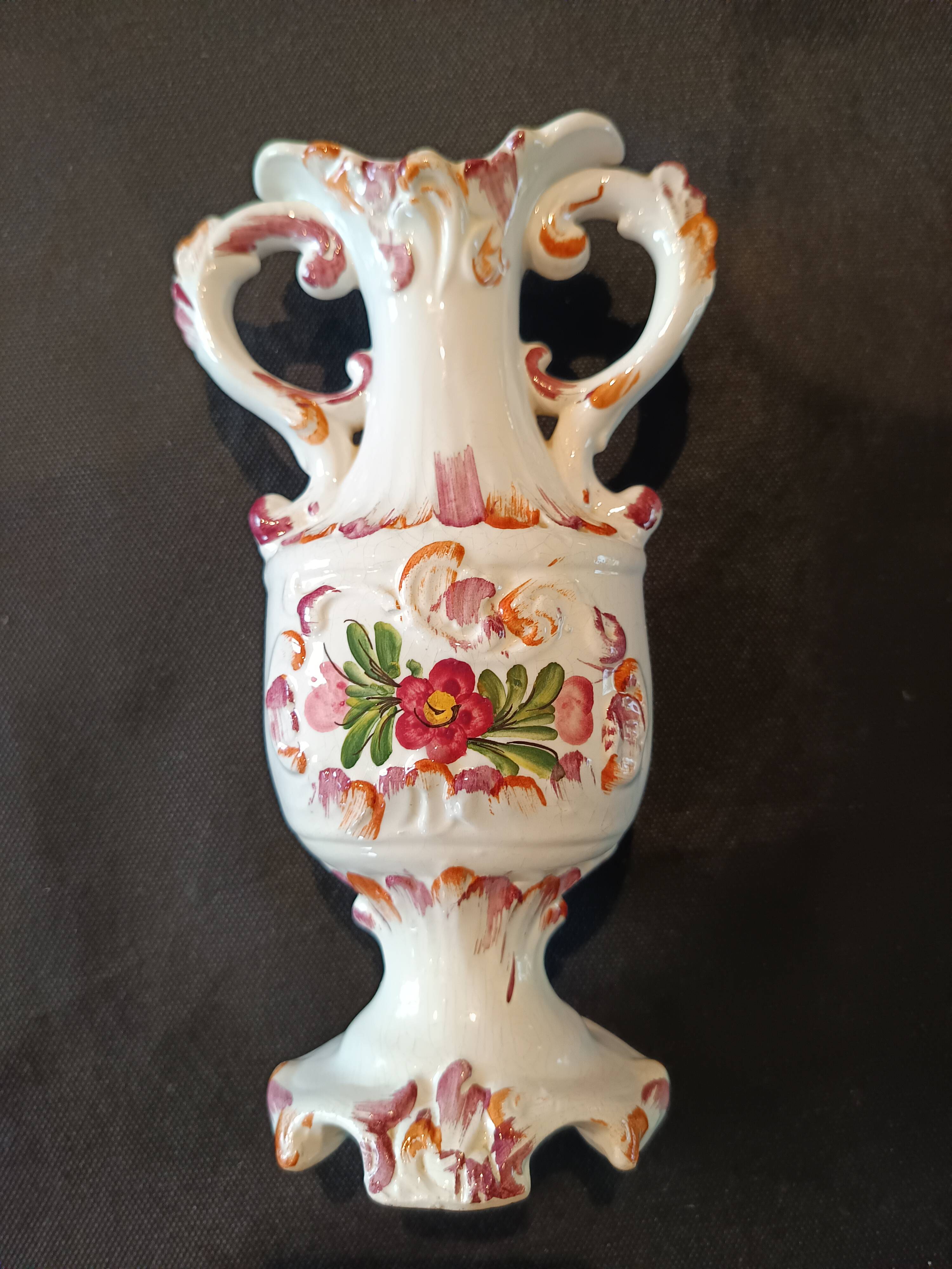 Bassano amphora vase
