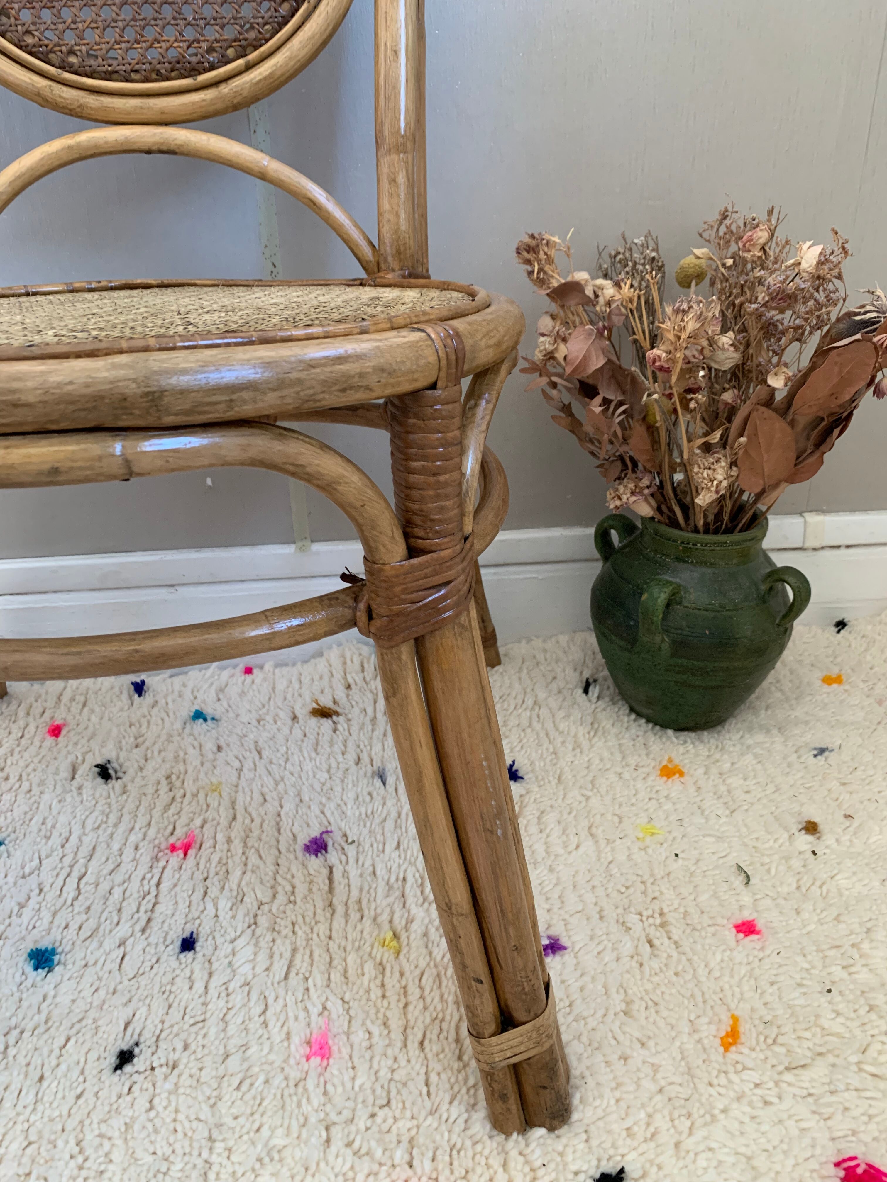 Vintage lounge chair