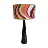 Lampe pied acier laqué noir design et abat-jour imprimé vintage