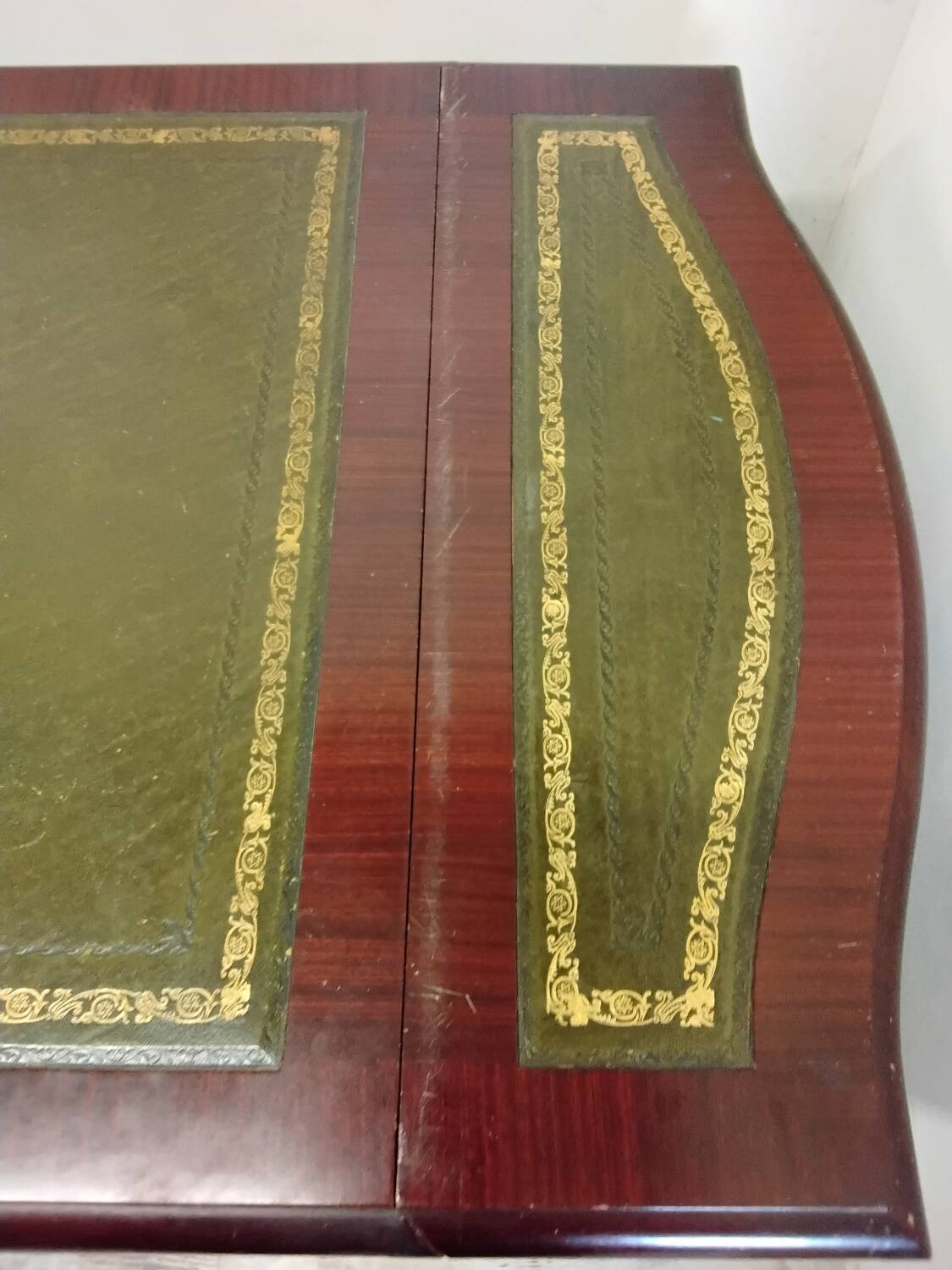 English style desk
