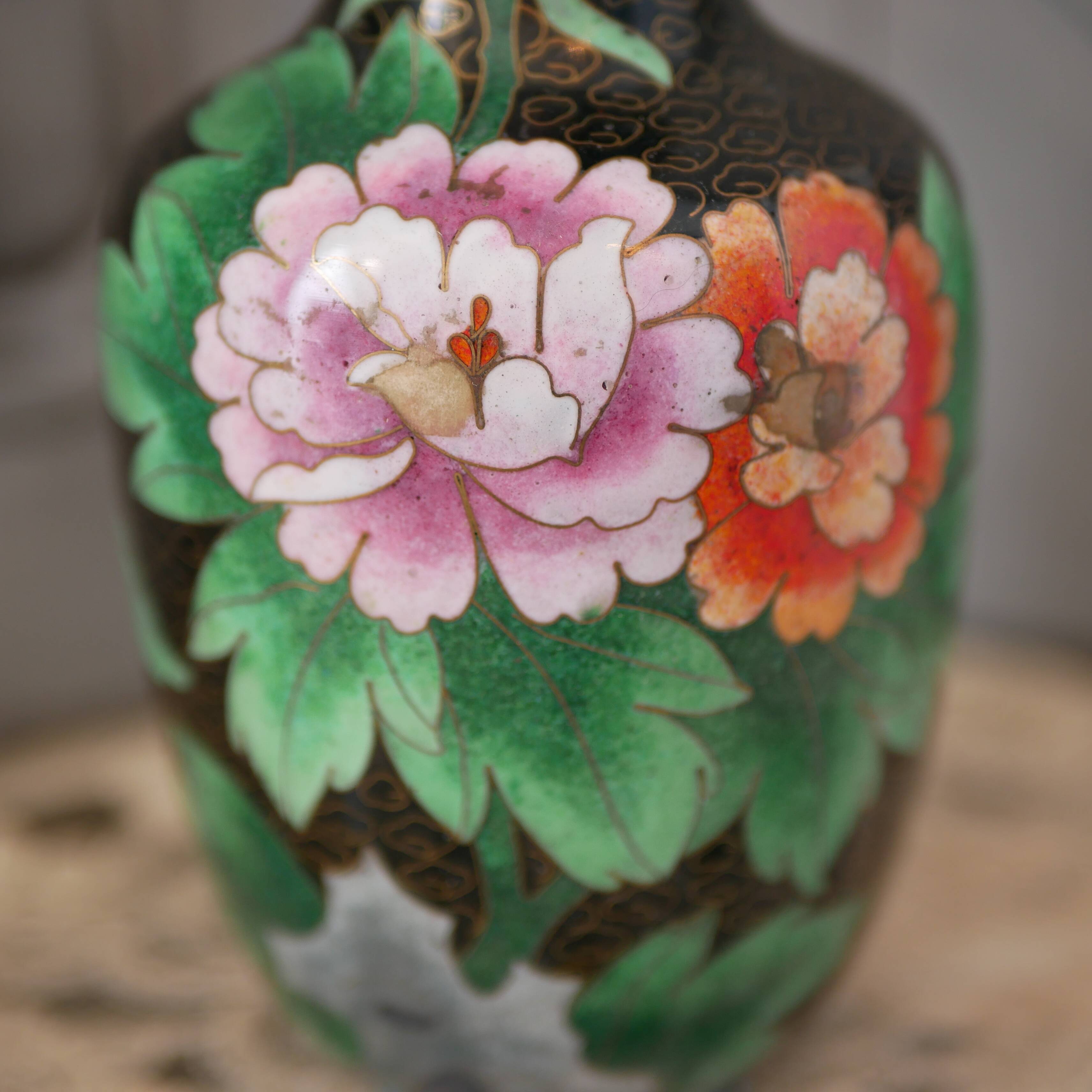 Chinese cloisonné vase, chrysanthemum motif
