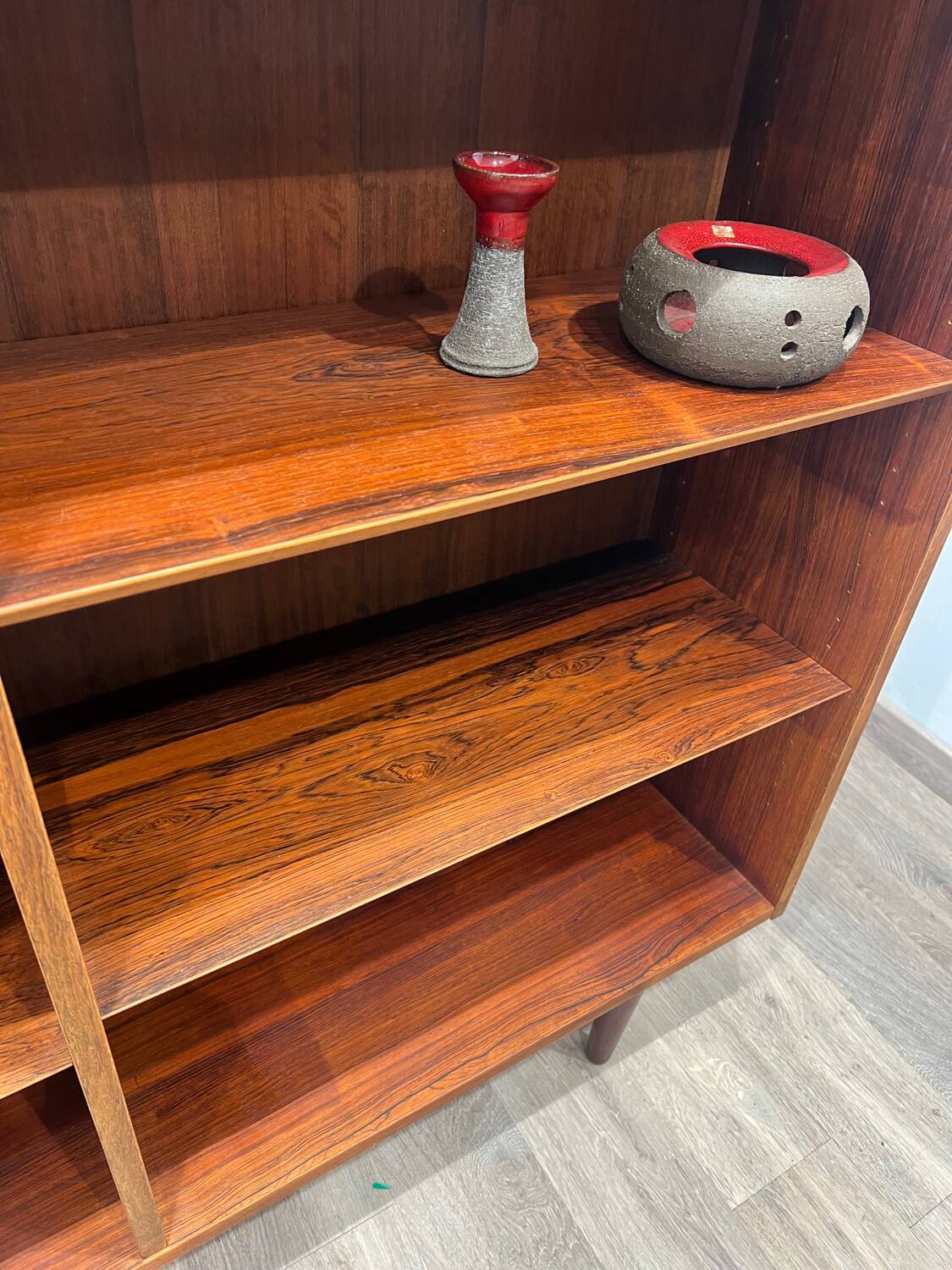 Bibliothèque scandinave en palissandre