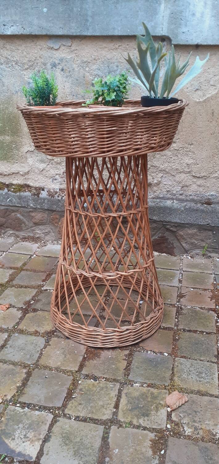 Vintage 50s planter on rattan stand