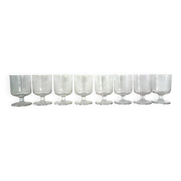 Lot de 8 verres à eau en cristal taillé vintage.