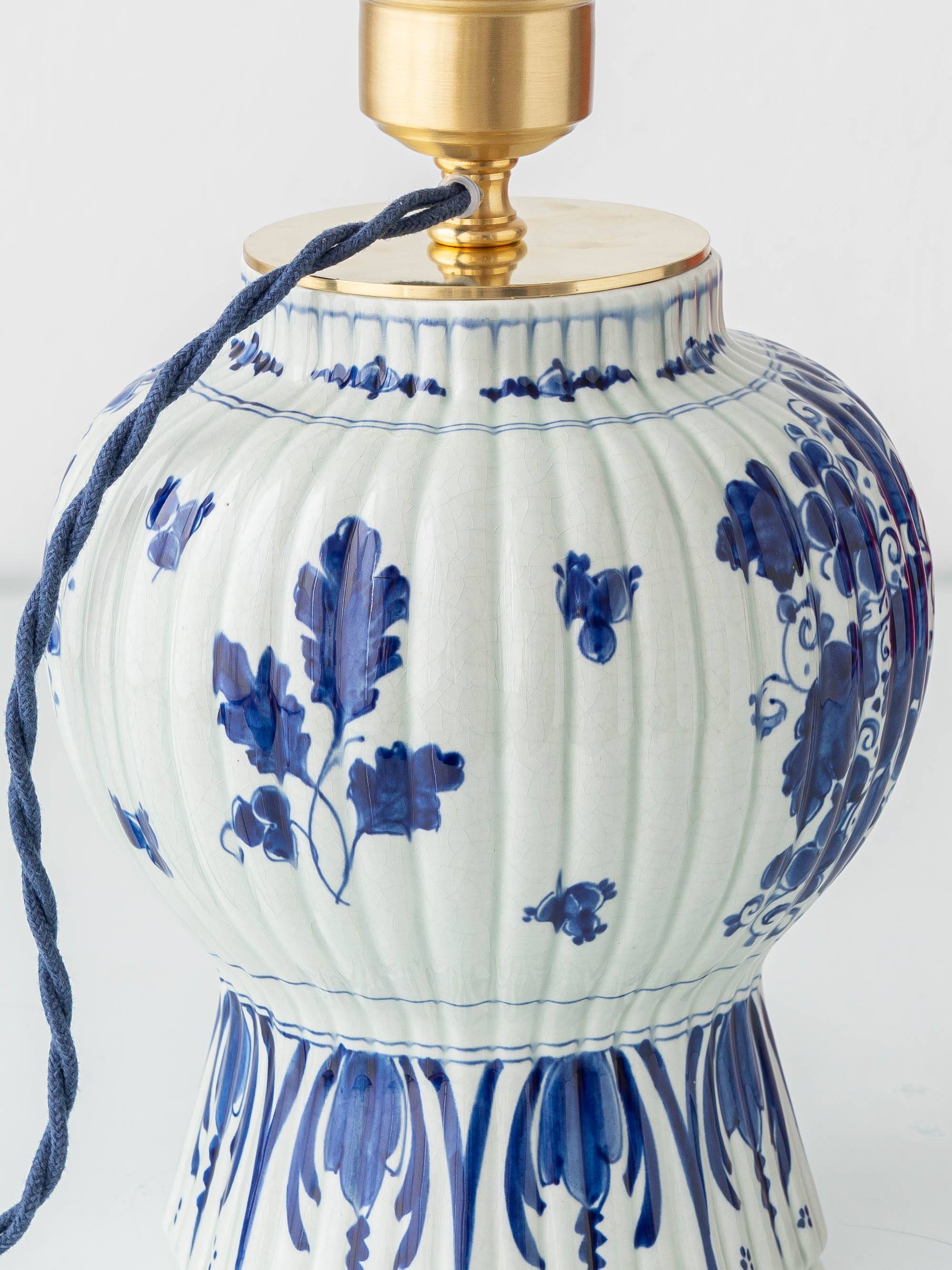 Royal Delft 1924 Blue and White Ceramic Table Lamp, New Vermilion Silk Shade