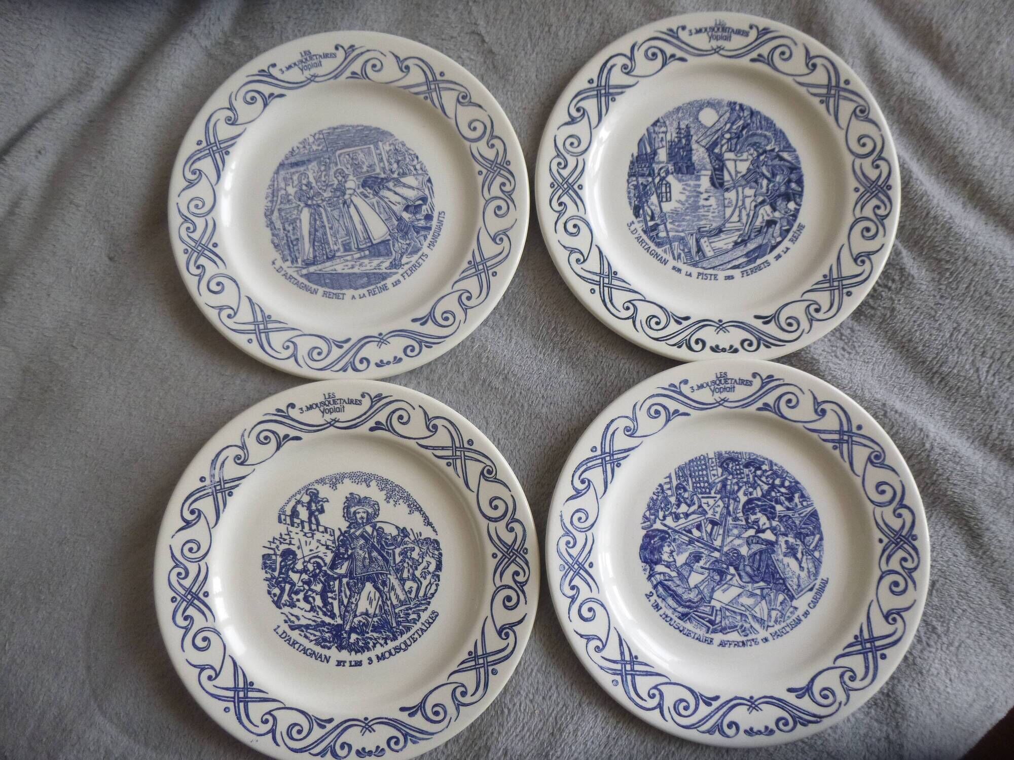 4 assiettes publicitaires Yoplait- Les 3 mousquetaires