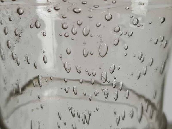 Vase en verre bullé de Biot français   Soufflé à la main vintage