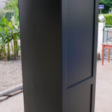 Armoire parisienne