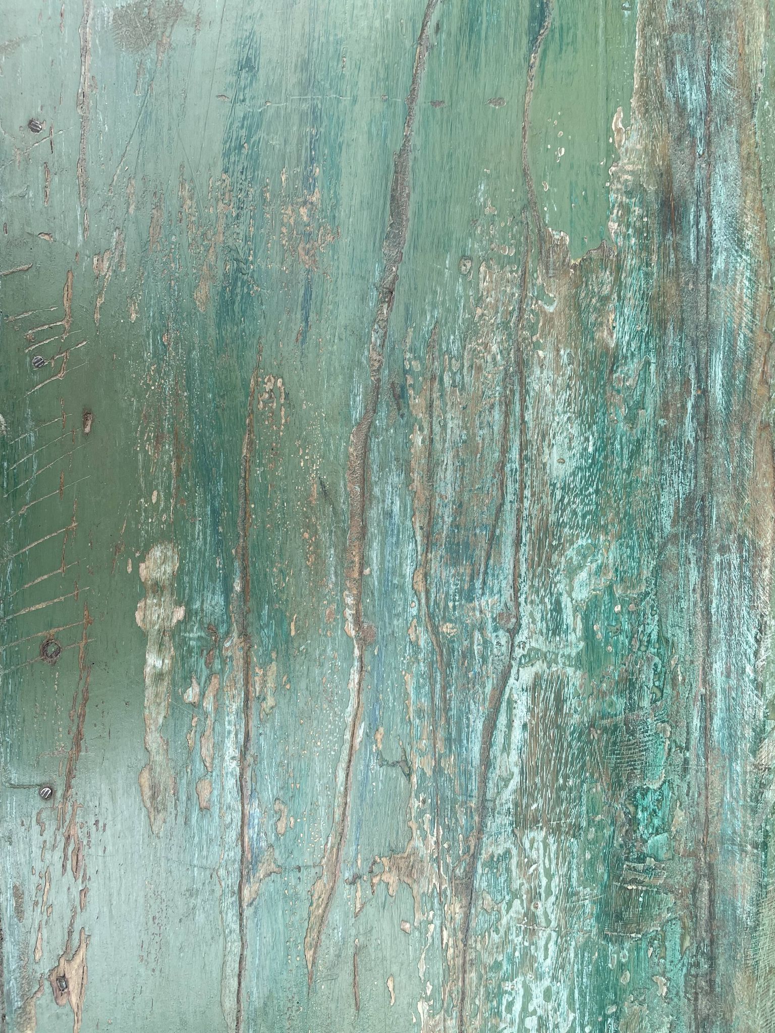 Indian coffee table in green lacquered teak