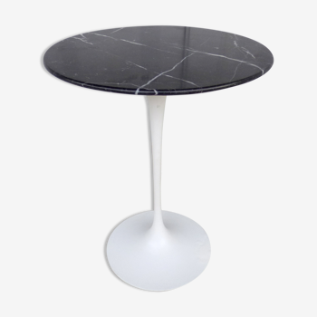 Table gueridon Knoll design Eero Saarinen en marbre noir
