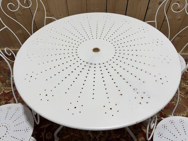 Salon de jardin en fer forgé