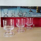 Vintage 70 crystal footed glass from Arques