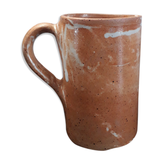 Sandstone pitcher