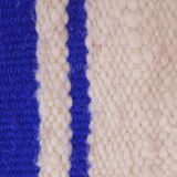 Coussin rayé bleu et blanc en laine