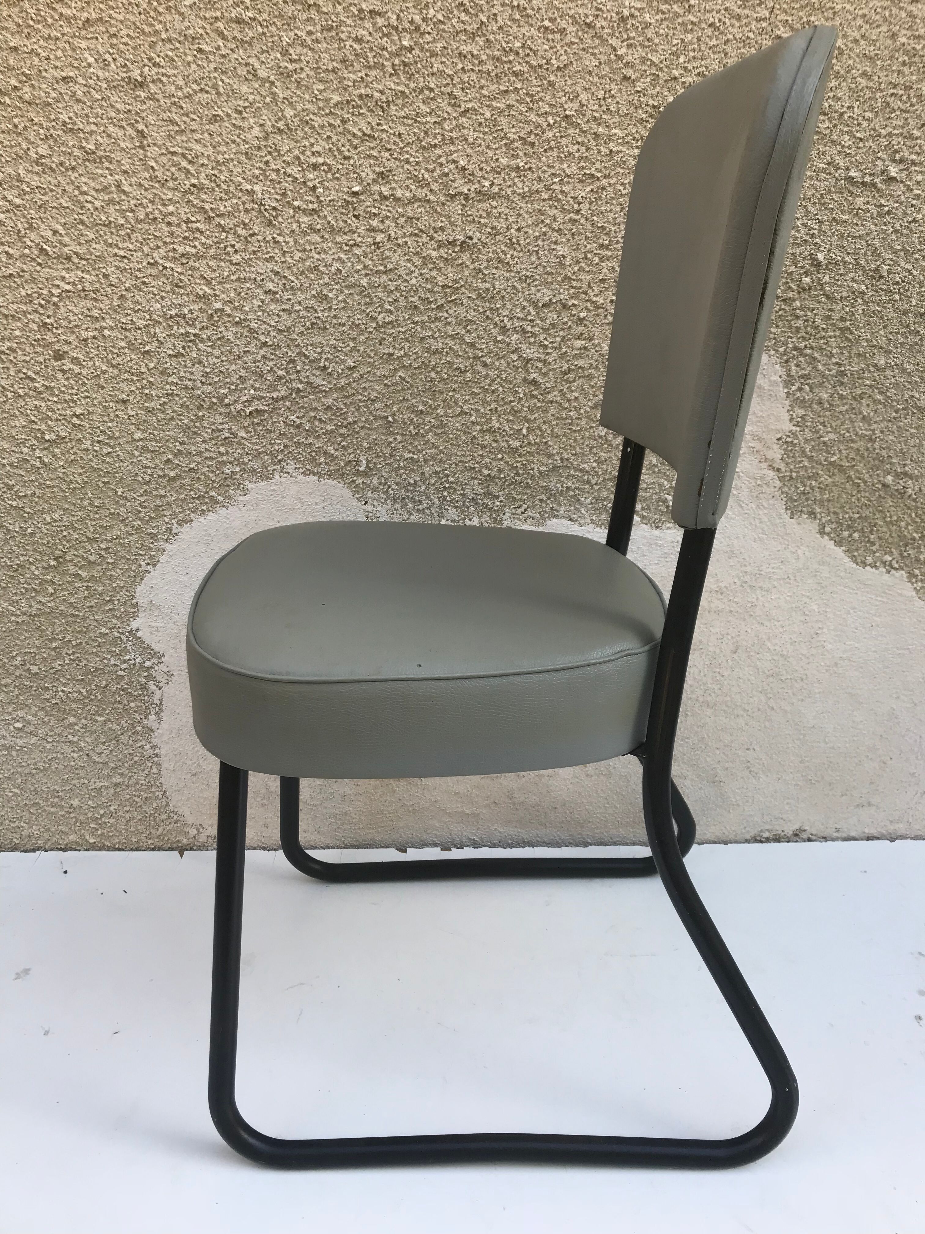 Chair old Roneo