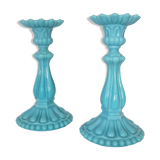 Paire de flambeaux en opaline bleue