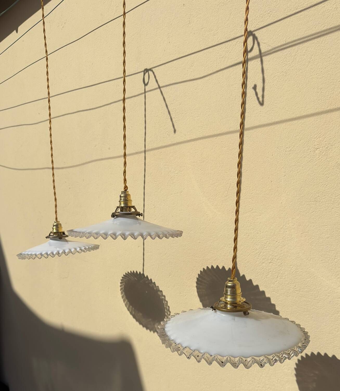 Trio vintage pendant light wavy opaline lampshade golden wires old light