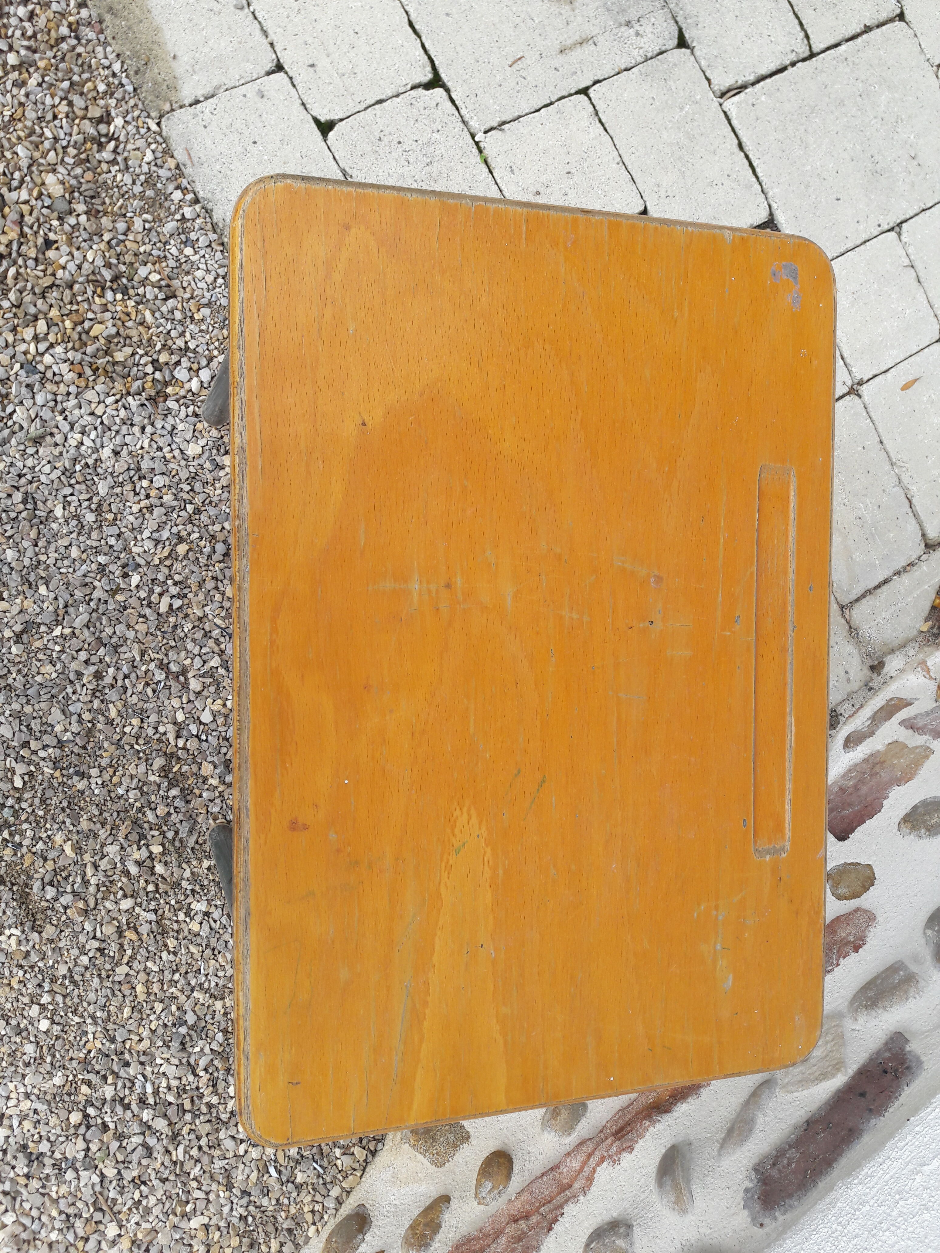 School desk with a chair