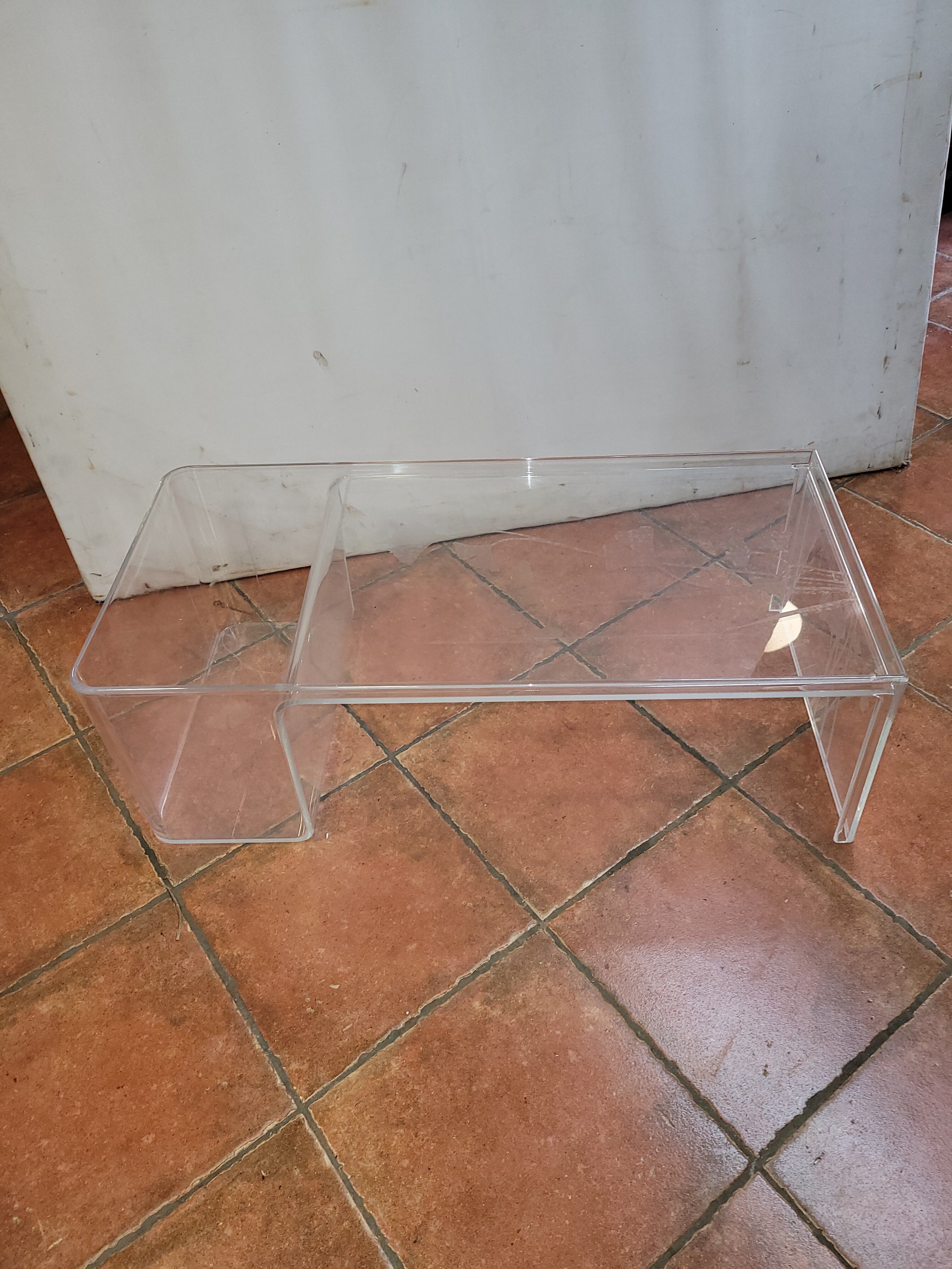 Plexiglas coffee table by Patricia Urquiola