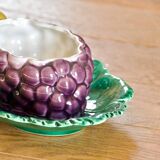 Saucière XIXe en barbotine de Sarreguemines, trompe-l'oeil raisin