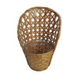 Vintage wicker potter cache