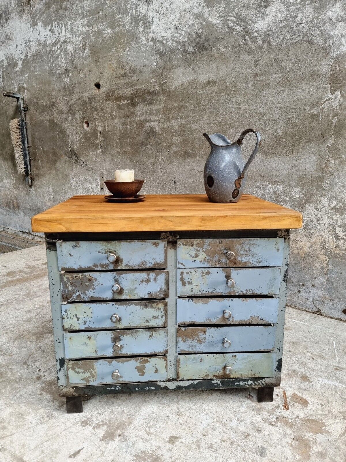 Industrial chest of drawers steel TV sideboard