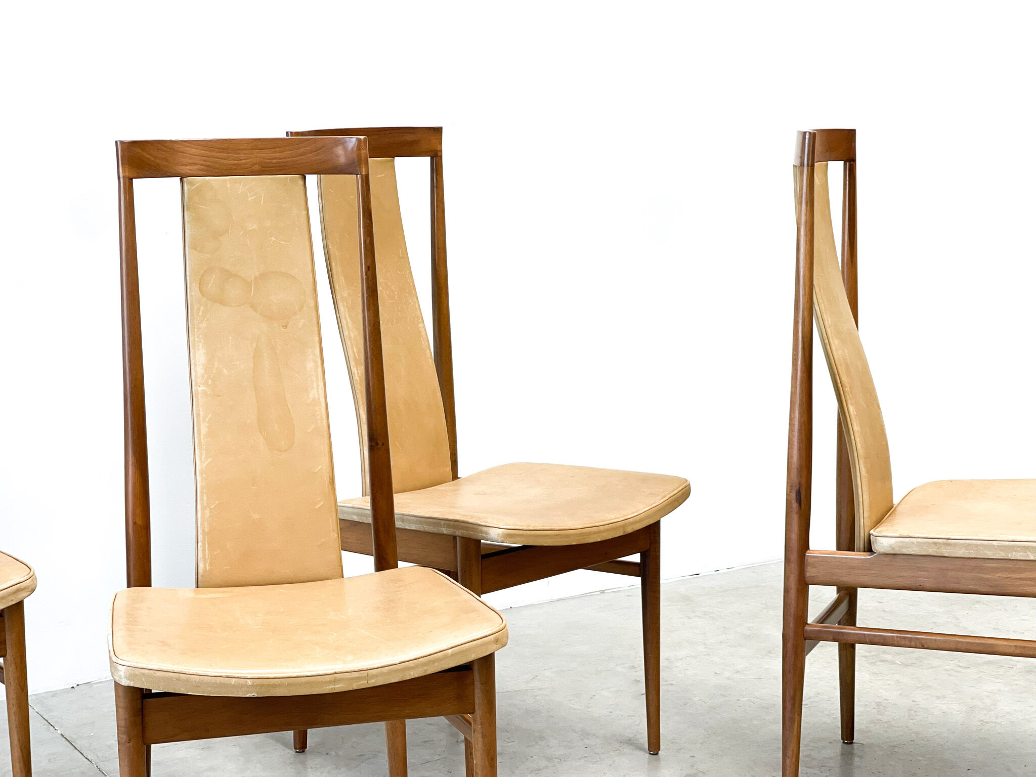 Oak dining chairs 1960s