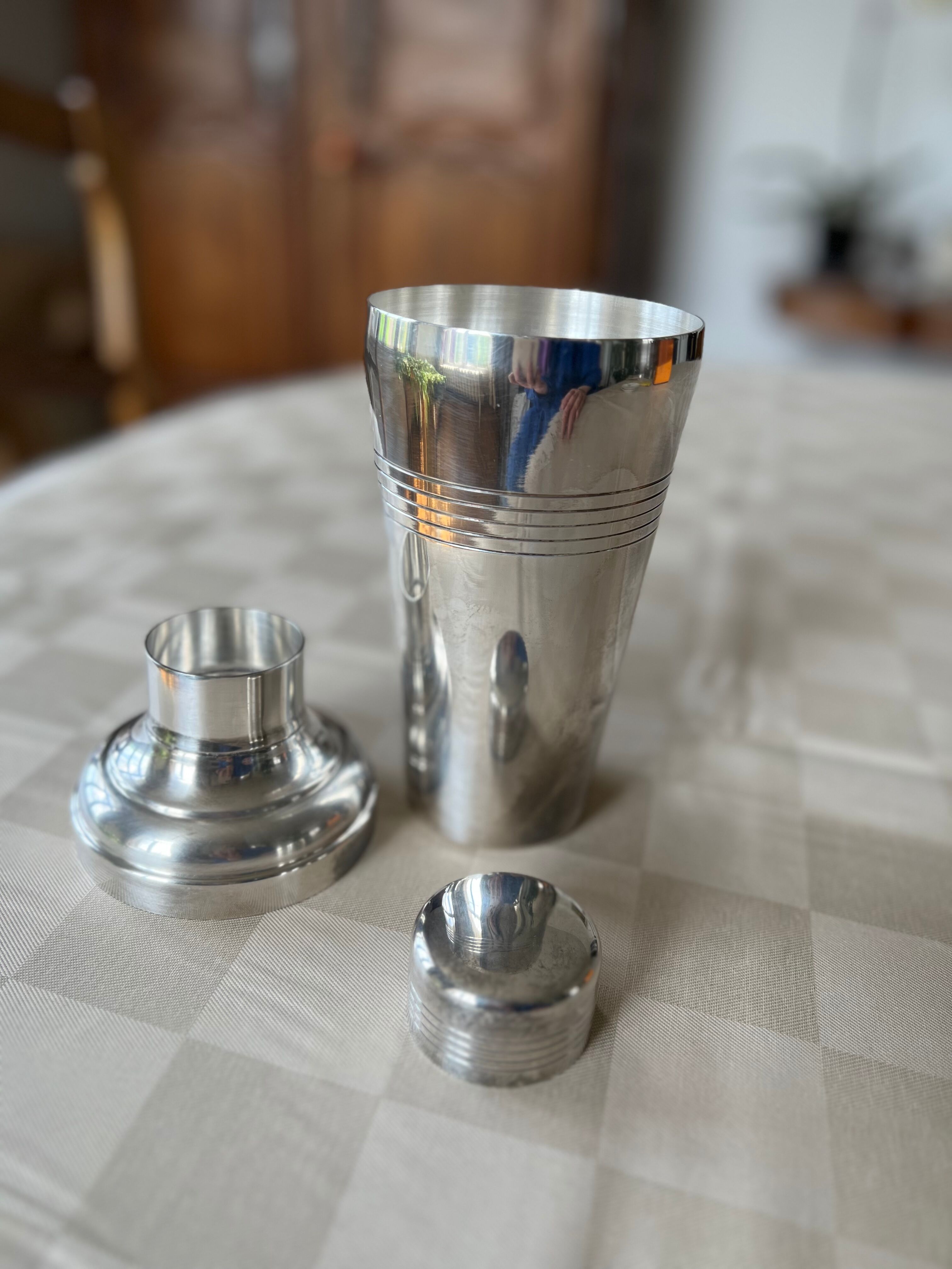 Silver metal shaker
