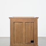 Antique English 1-door cabinet/side table from the mid/late 19th century