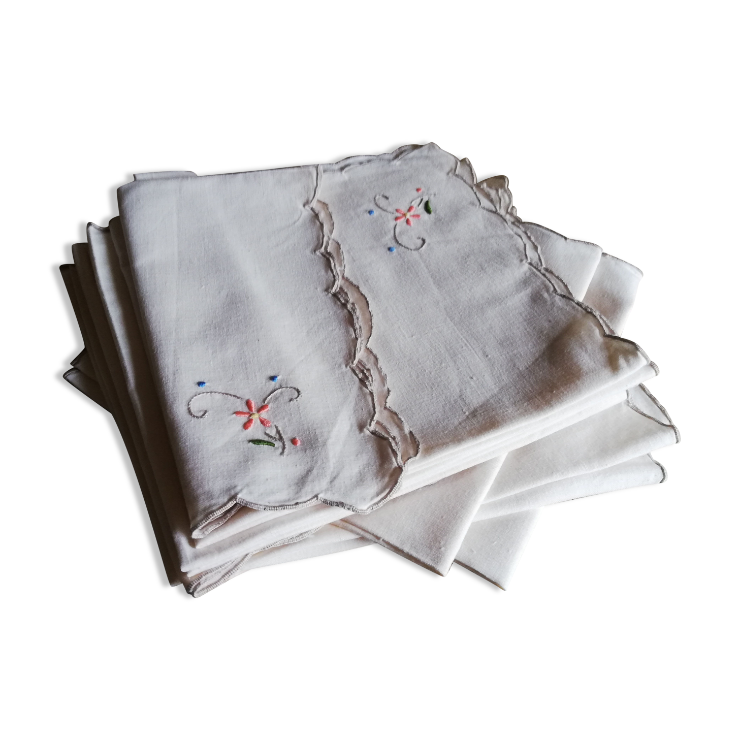 12 serviettes anciennes brodées