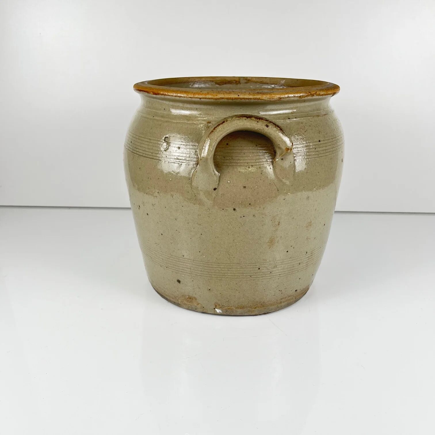 Old confit pot in stoneware, grey colour, 1900.