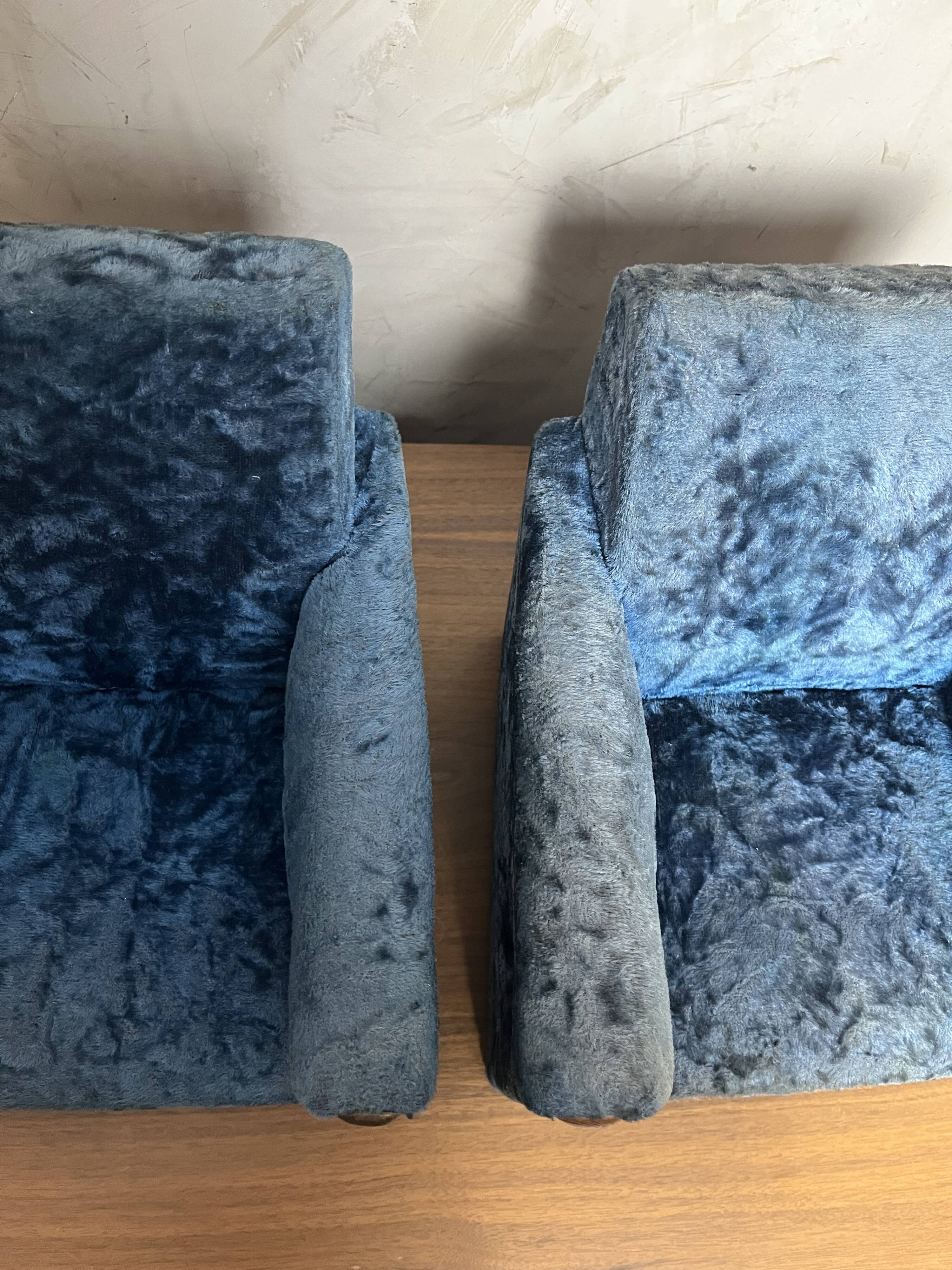 Pair of master's armchairs