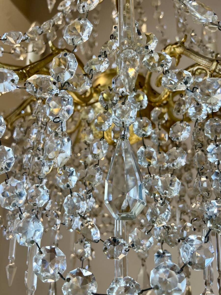 golden bronze chandelier in Louis XVI style