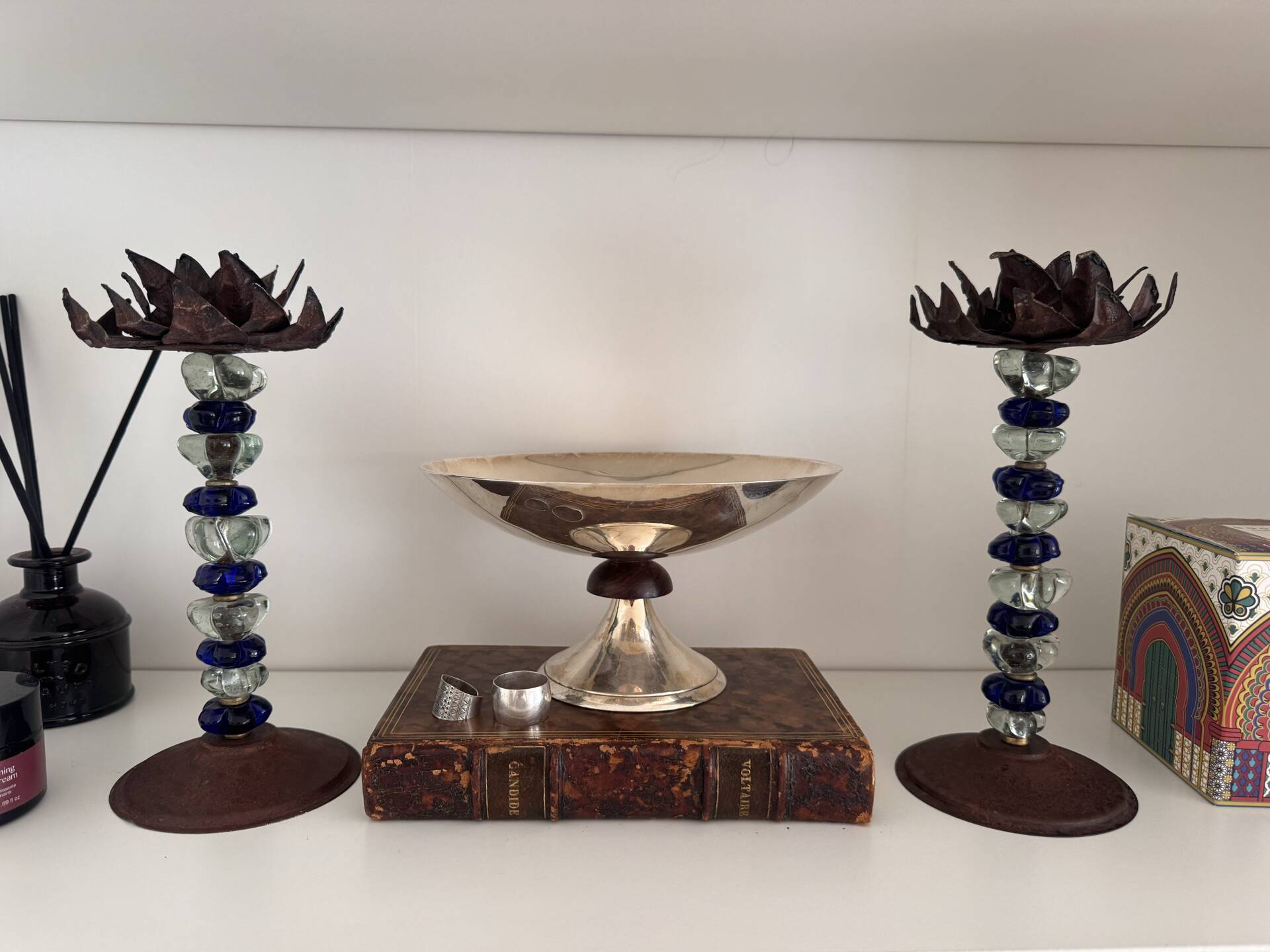Pair of mid-century candlesticks in brass and glass beads, base in