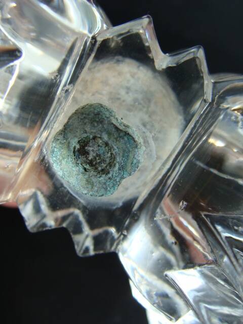 Double salt cellar in crystal and tin