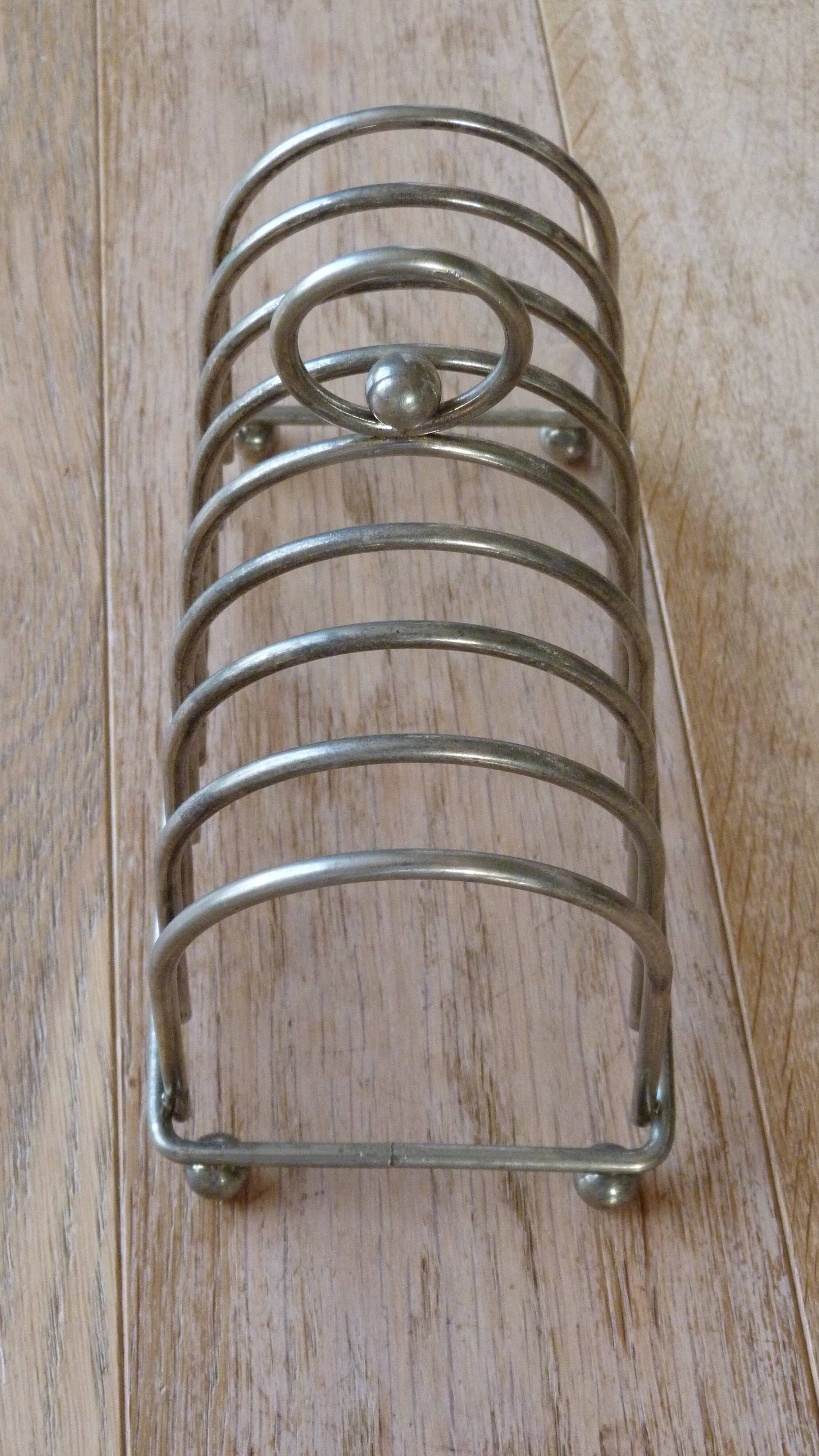 Silver metal toast door 8 compartments