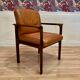 Fauteuil cuir "design 1960".