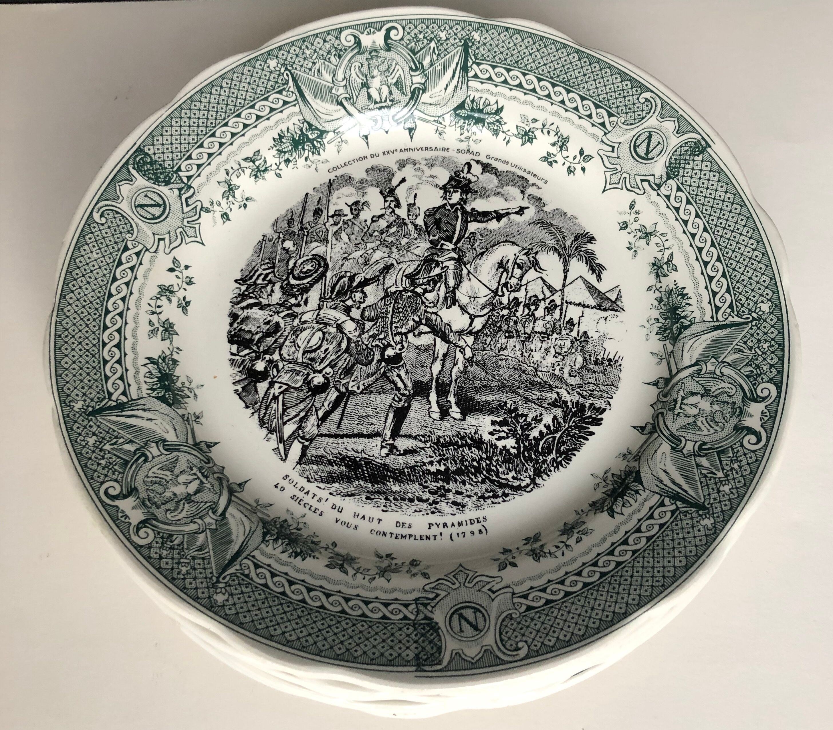 6 dessert plates in Sarreguemines earthenware Napoleon collection